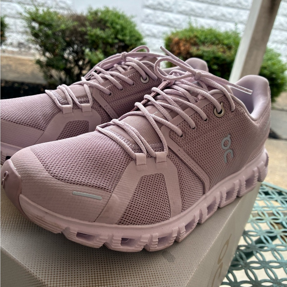 Worn once On Cloud 6 running shoes